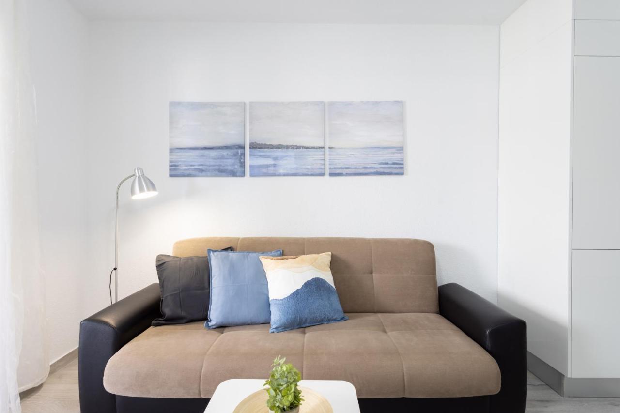 Castle Harbour Apartment Arona  Exterior photo